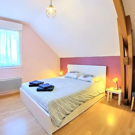 Privee, Piscine Chauffee, A 2km Du Holiday home