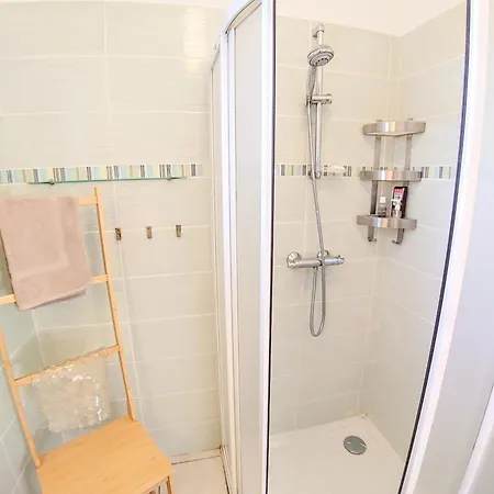 Privee, Piscine Chauffee, A 2km Du Holiday home *