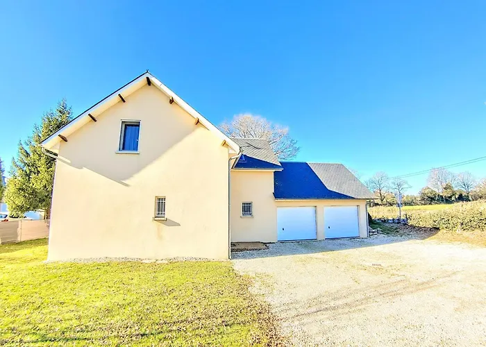 Privee, Piscine Chauffee, A 2km Du *