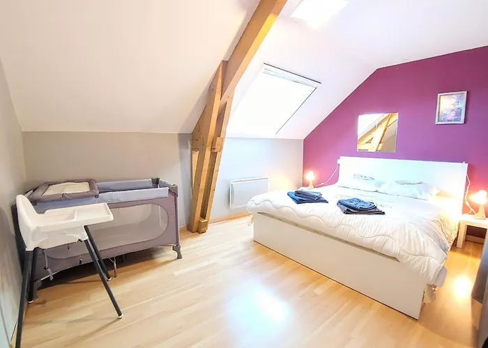 Vakantiehuis Privee, Piscine Chauffee, A 2km Du Canet-de-Salars