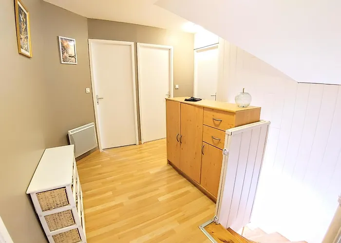 Privee, Piscine Chauffee, A 2km Du