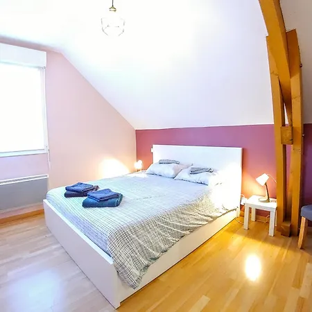 Privee, Piscine Chauffee, A 2km Du