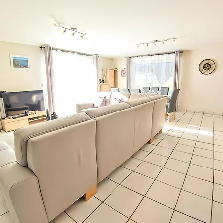 Privee, Piscine Chauffee, A 2km Du