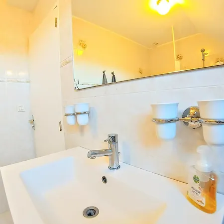 Nyaraló Privee, Piscine Chauffee, A 2km Du Canet-de-Salars