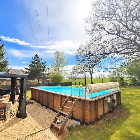 Privee, Piscine Chauffee, A 2km Du *