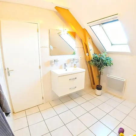 Privee, Piscine Chauffee, A 2km Du Nyaraló