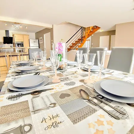 Privee, Piscine Chauffee, A 2km Du Nyaraló *